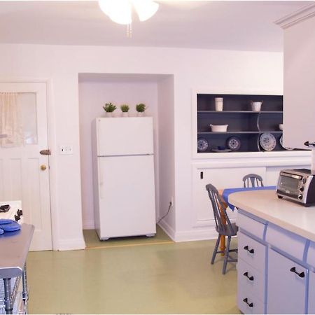 Minden Miners' Bay Lodge מראה חיצוני תמונה