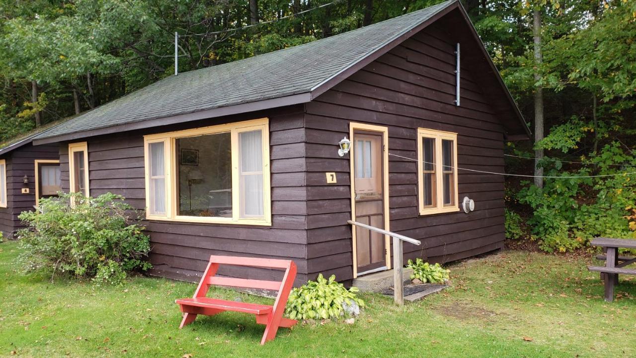 Minden Miners' Bay Lodge מראה חיצוני תמונה